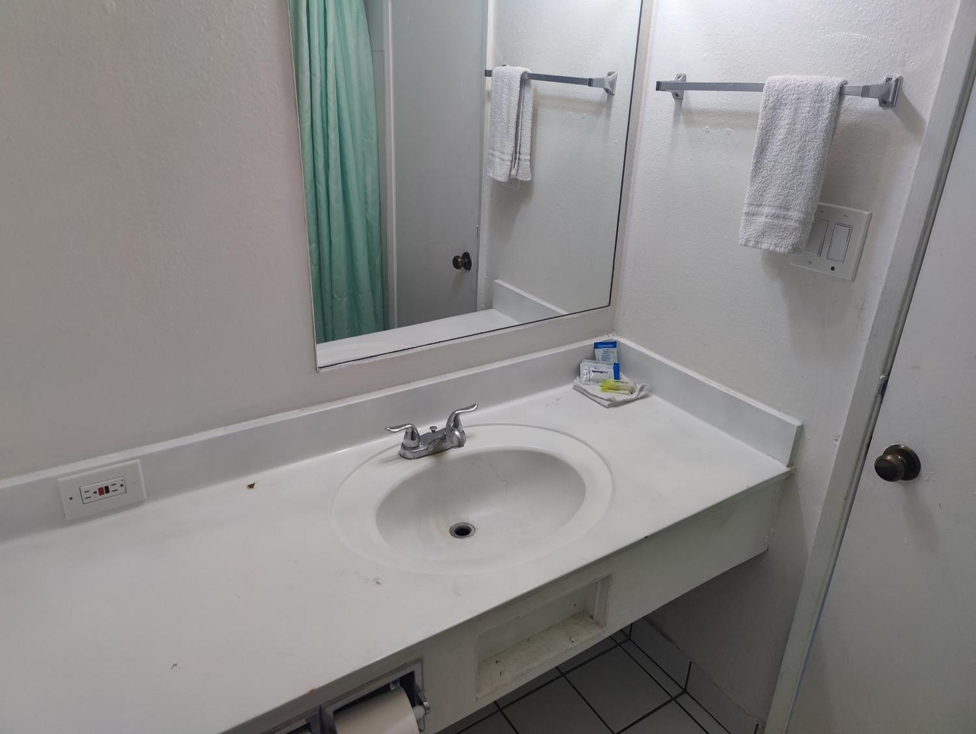 Best Inn & Suites El Cajon Bagian luar foto